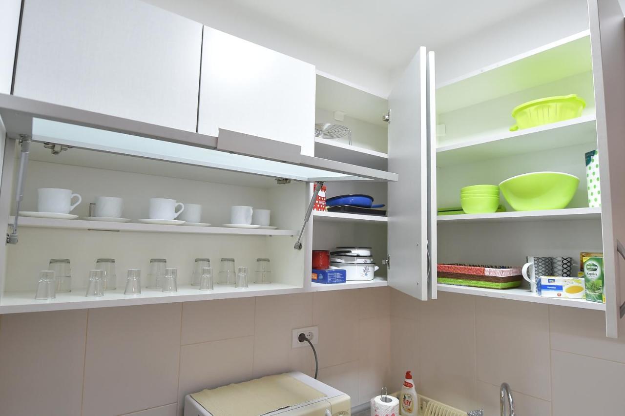 Apartment Sinisa With Garage Novi Sad Exterior foto
